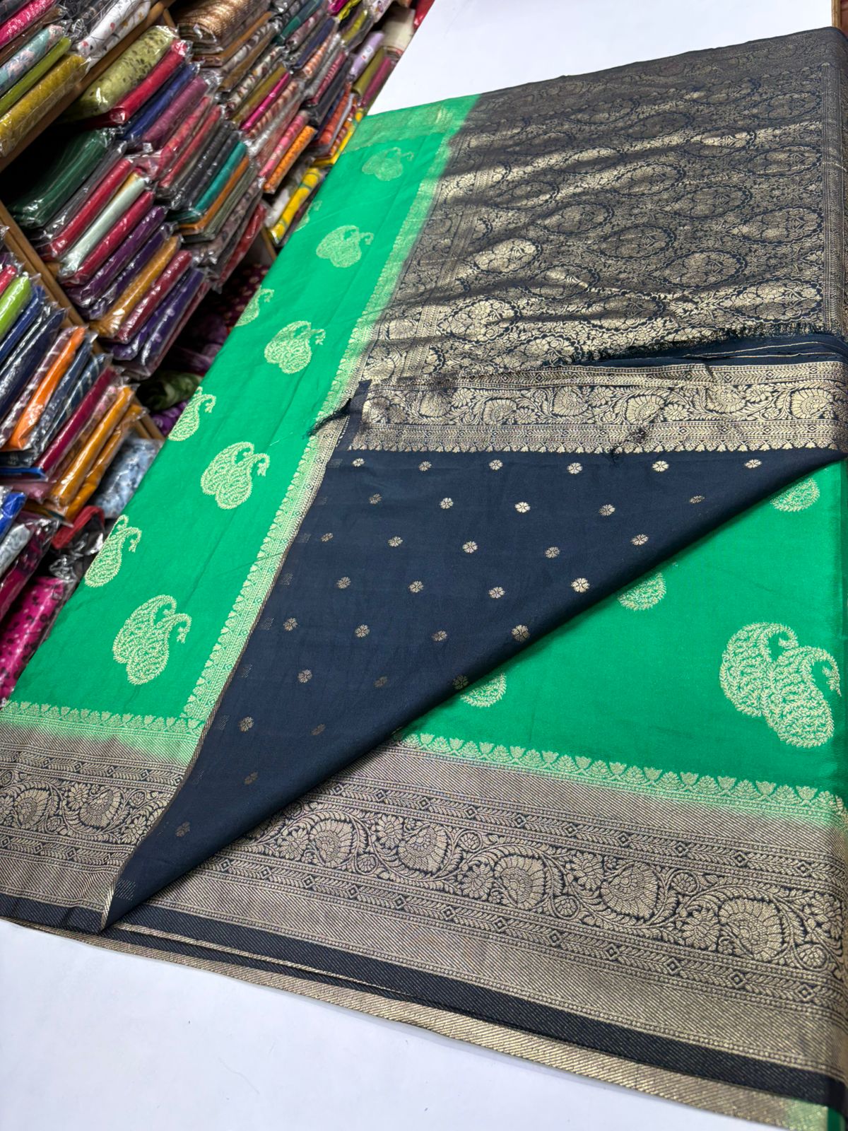 Premium Banarasi Georgete silk saree with Mango buttas all over the saree in contrast border MT160