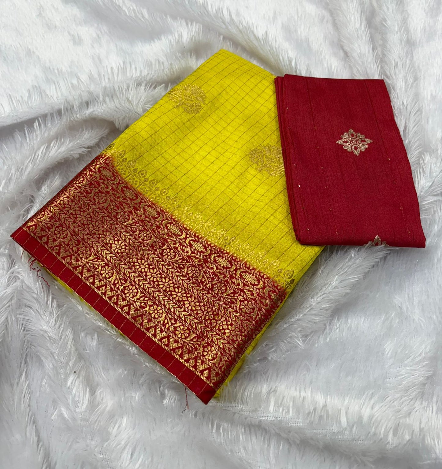 Premium Quality Semi Mysore Crape Silk Saree in Contrast border With fancy Blouse MT170