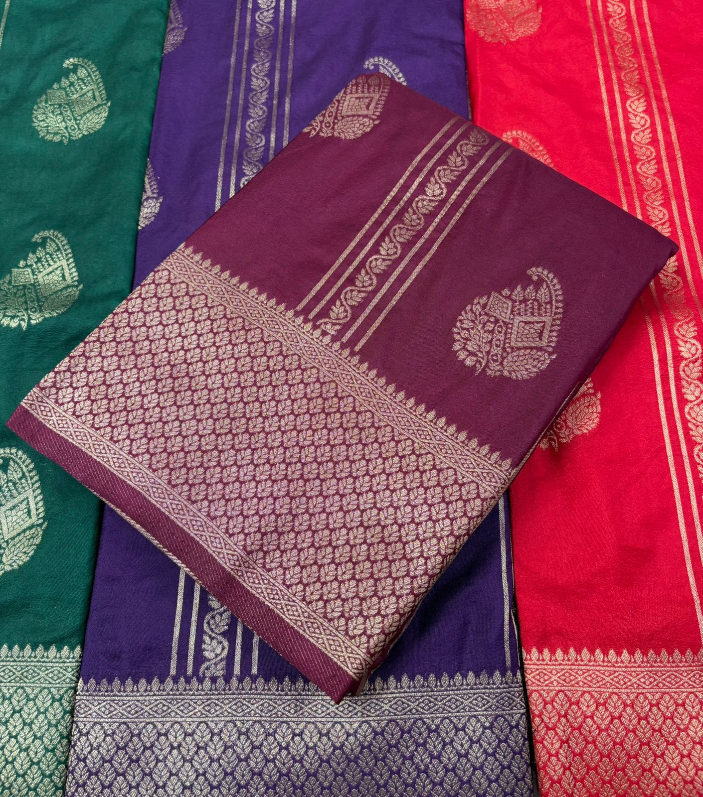 Premium Quality Banarasi Georgete silk saree with rich pallu and blouse MT195