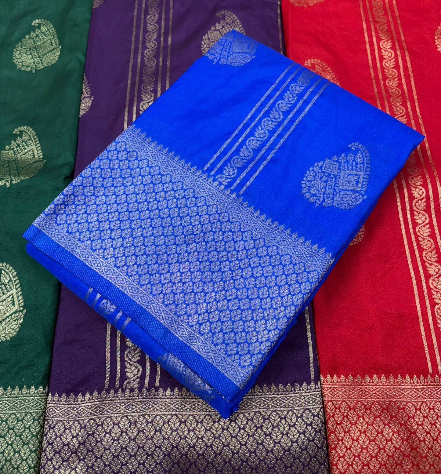 Premium Quality Banarasi Georgete silk saree with rich pallu and blouse MT195